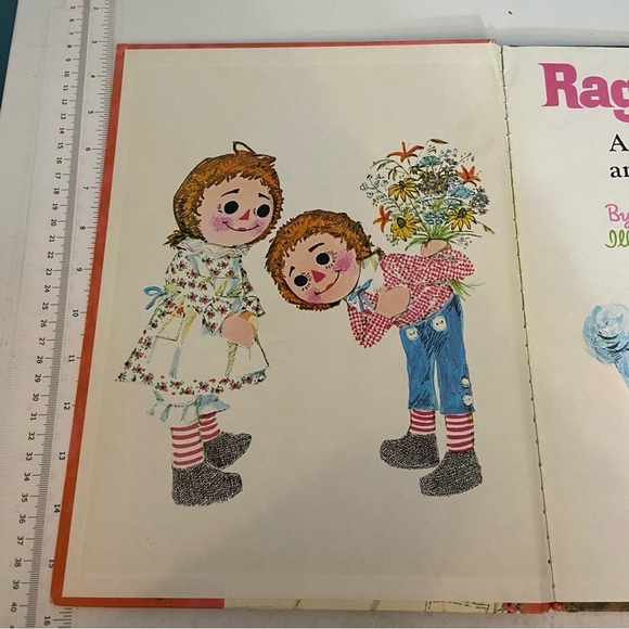 🛍️3/$30‎ Vintage 1976 raggedy Ann hardcover  book - Picture 2 of 14
